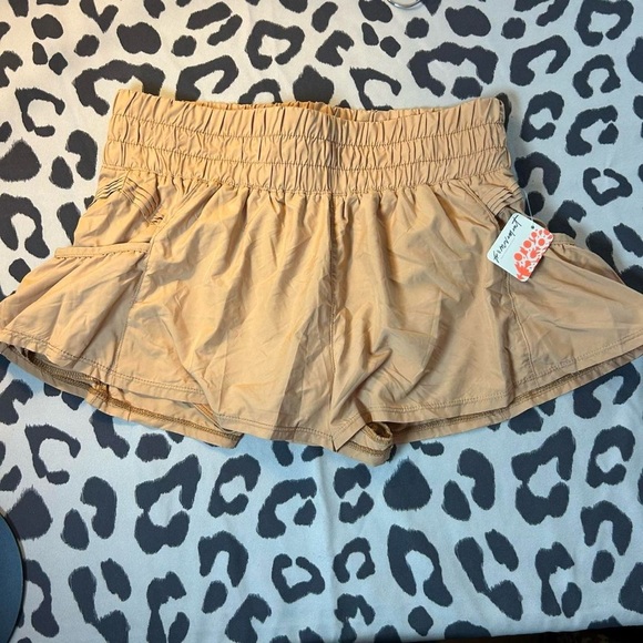 Free People Pants - NWT Free People FP Movement “Get Your Flirt On” Shorts | Size Medium